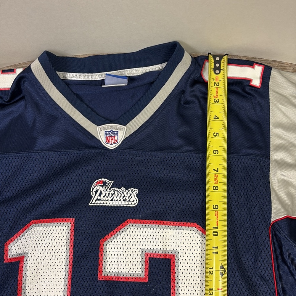Reebok New England Patriots Tom Brady #12 Jersey Size Medium - Picture 6 of 7